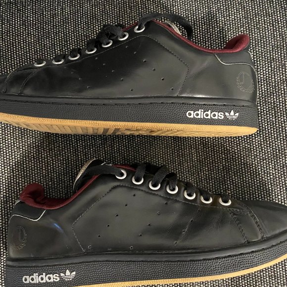 Adidas Stan Smith Black - Picture 1 of 6